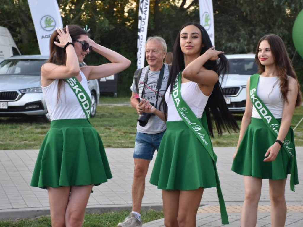 Wielki pokaz mody na Jeziorze Tarnobrzeskim - kulisy [zdjęcia]