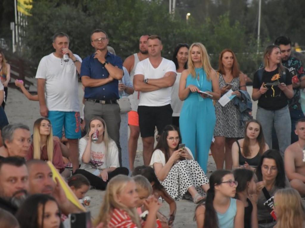 Nadwiślański Fashion Week - wielki pokaz mody na Jeziorze Tarnobrzeskim cz.1 [zdjęcia]
