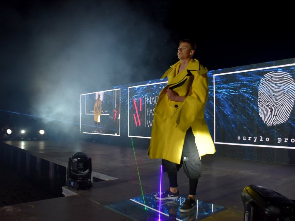 Nadwiślański Fashion Week nad Jeziorem Tarnobrzeskim - moda i taniec cz.2 [zdjęcia]