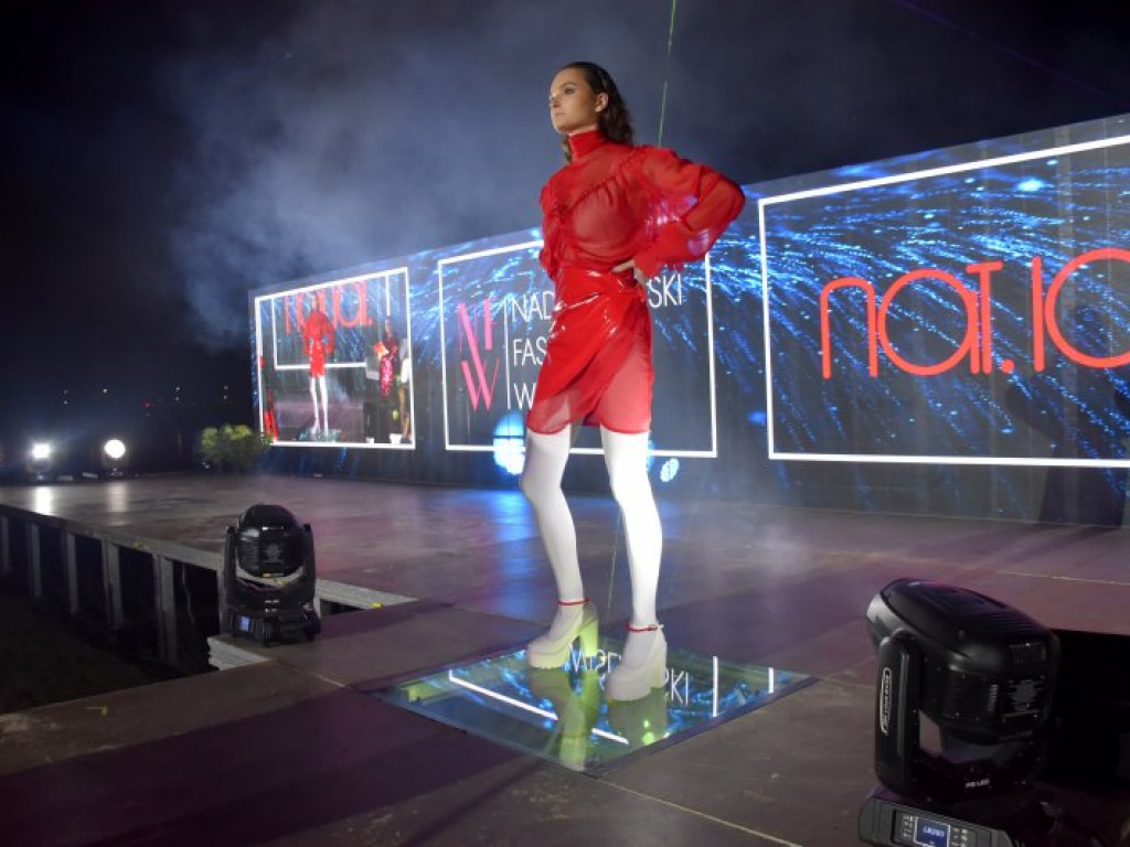 Nadwiślański Fashion Week nad Jeziorem Tarnobrzeskim - moda i taniec cz.2 [zdjęcia]