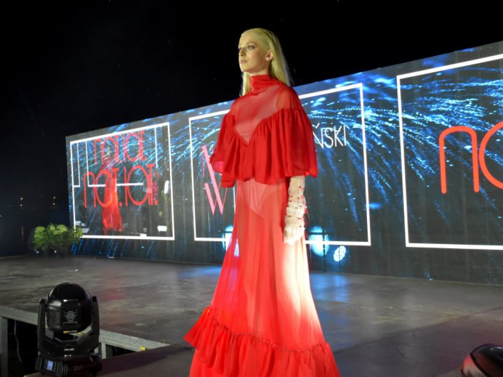 Nadwiślański Fashion Week nad Jeziorem Tarnobrzeskim - moda i taniec cz.2 [zdjęcia]