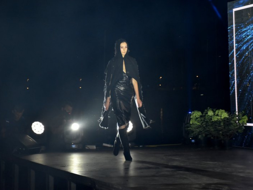 Nadwiślański Fashion Week nad Jeziorem Tarnobrzeskim - moda i taniec cz.2 [zdjęcia]