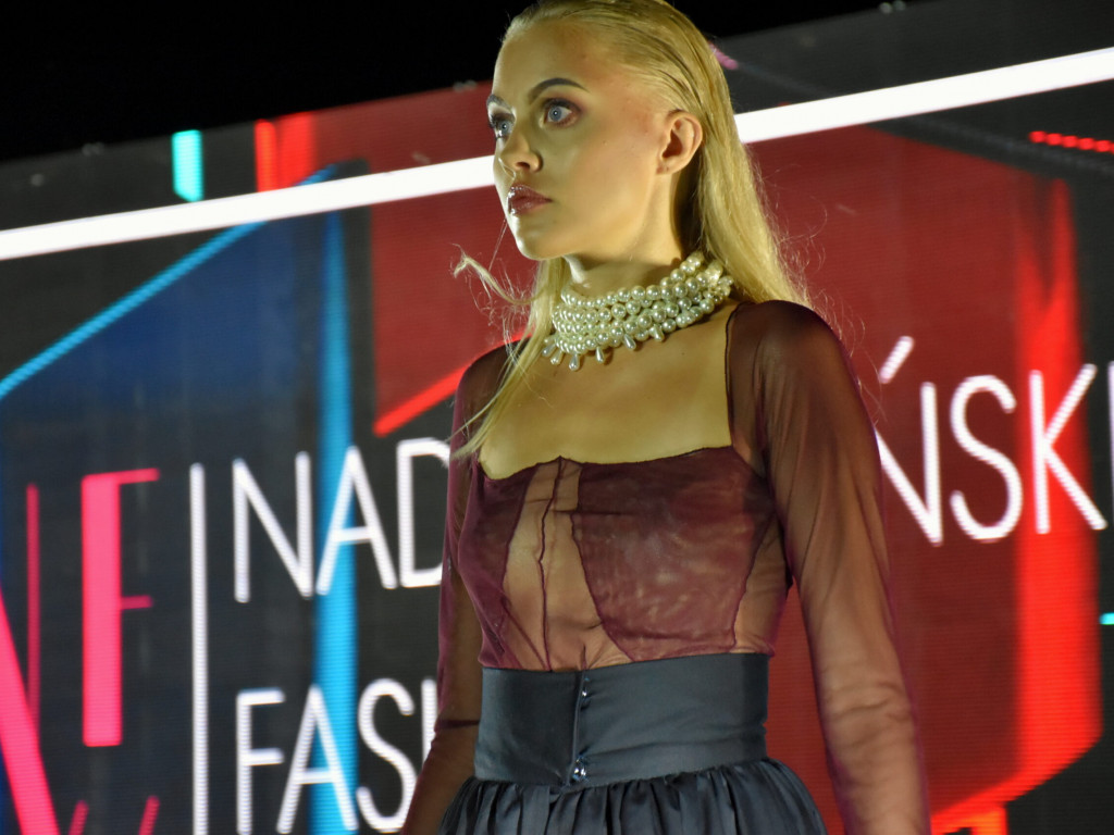 Nadwiślański Fashion Week nad Jeziorem Tarnobrzeskim - moda i taniec cz.2 [zdjęcia]