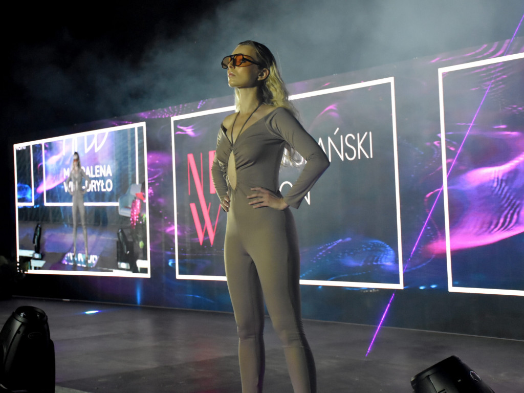Nadwiślański Fashion Week nad Jeziorem Tarnobrzeskim - moda i taniec cz.2 [zdjęcia]