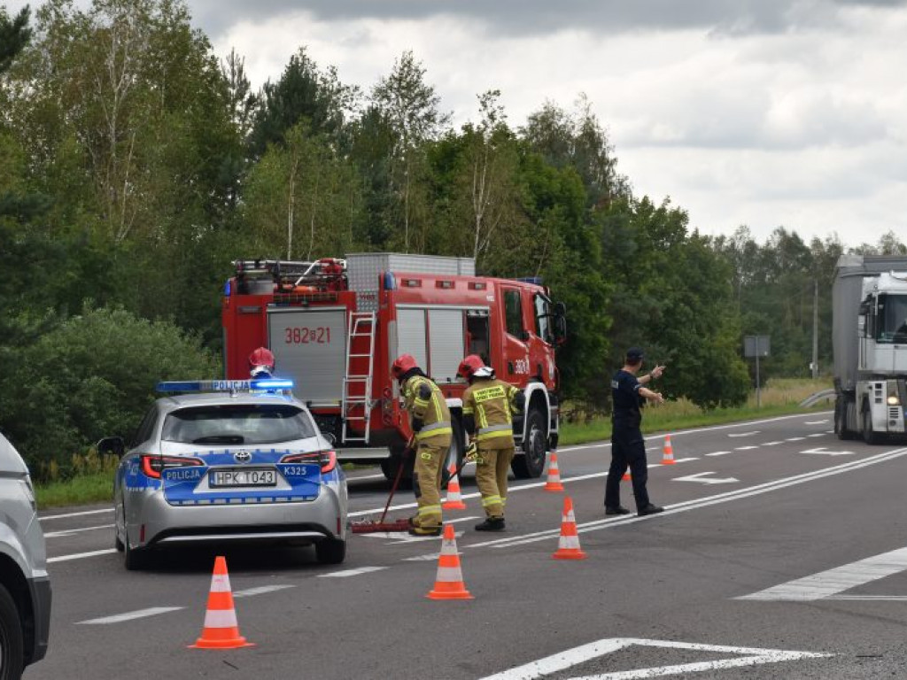 Zderzenie dwóch aut na DK9 w Jadachach [zdjęcia]