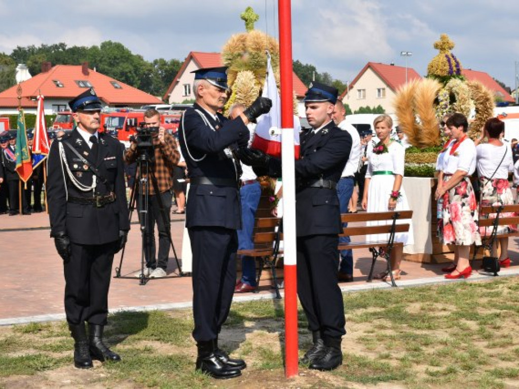 Czołowe zderzenie na Warszawskiej w Tarnobrzegu. Droga była zablokowana
