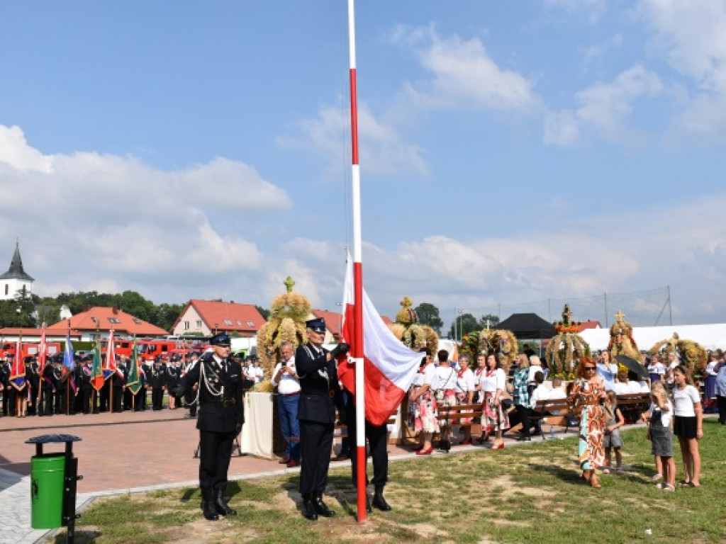 Czołowe zderzenie na Warszawskiej w Tarnobrzegu. Droga była zablokowana