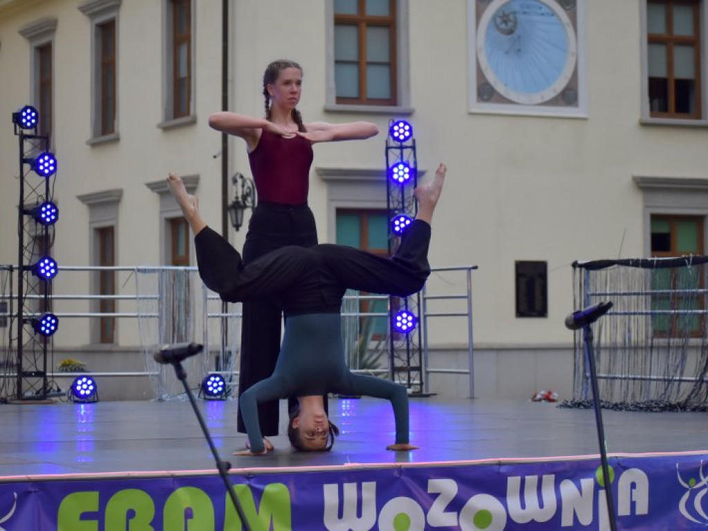Tarnobrzeg. Efektowne pożegnanie lata w Parku Dzikowskim [zdjęcia]