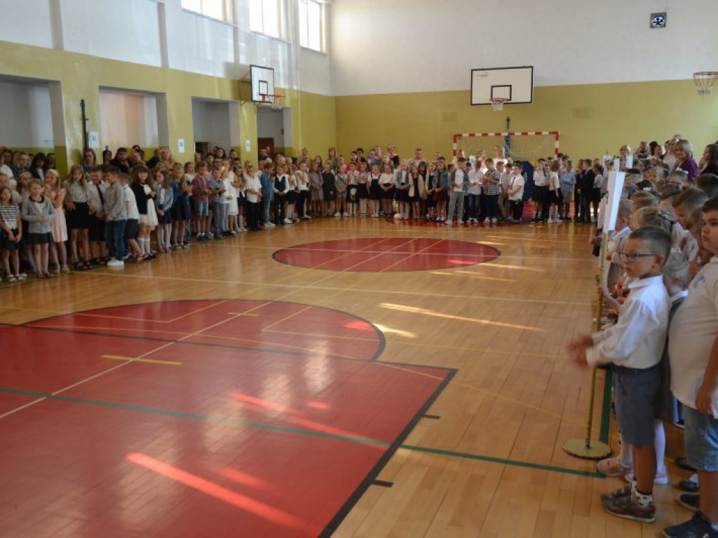 Uczniowie tarnobrzeskiej 