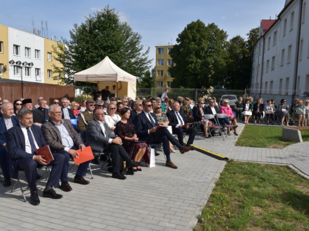 Sandomierska biblioteka w nowej odsłonie. W weekend zaprasza mieszkańców na ciekawe wydarzenia i wspólne świętowanie [zdjęcia]