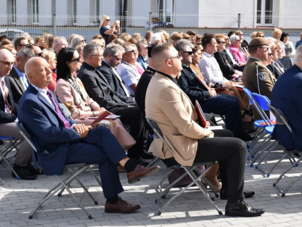 Sandomierska biblioteka w nowej odsłonie. W weekend zaprasza mieszkańców na ciekawe wydarzenia i wspólne świętowanie [zdjęcia]