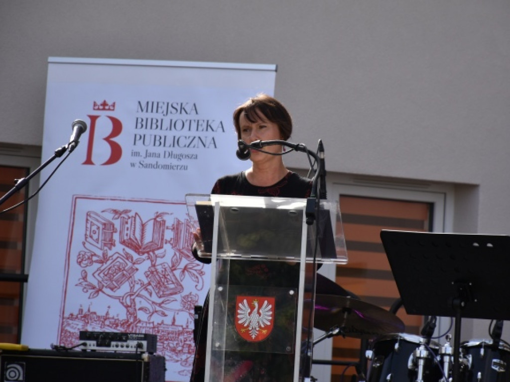 Sandomierska biblioteka w nowej odsłonie. W weekend zaprasza mieszkańców na ciekawe wydarzenia i wspólne świętowanie [zdjęcia]