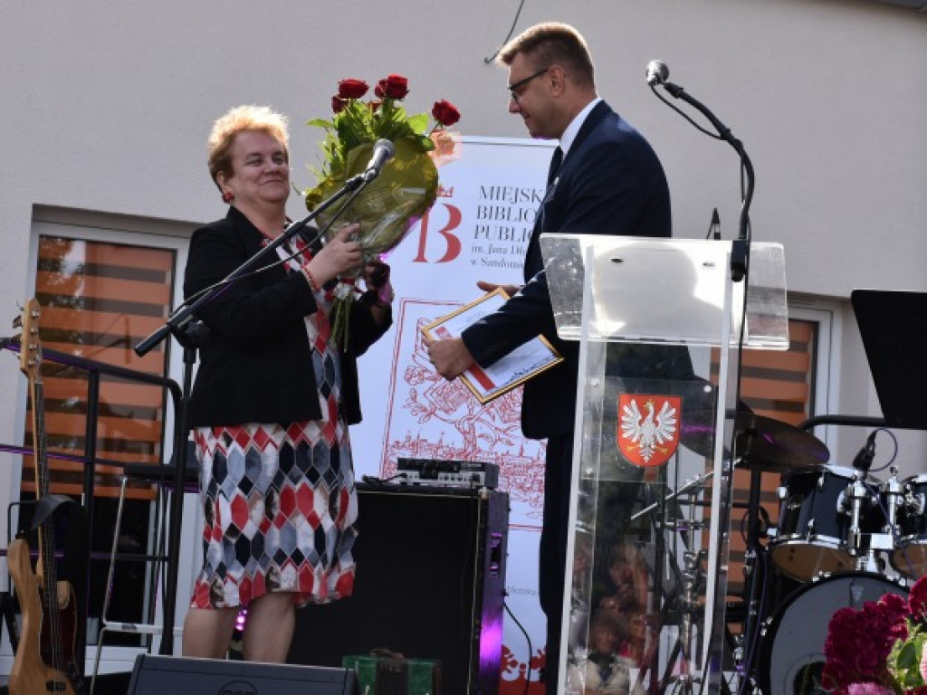Sandomierska biblioteka w nowej odsłonie. W weekend zaprasza mieszkańców na ciekawe wydarzenia i wspólne świętowanie [zdjęcia]