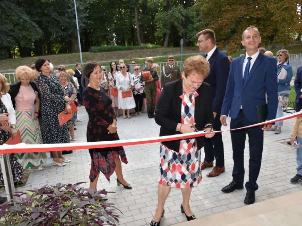 Sandomierska biblioteka w nowej odsłonie. W weekend zaprasza mieszkańców na ciekawe wydarzenia i wspólne świętowanie [zdjęcia]