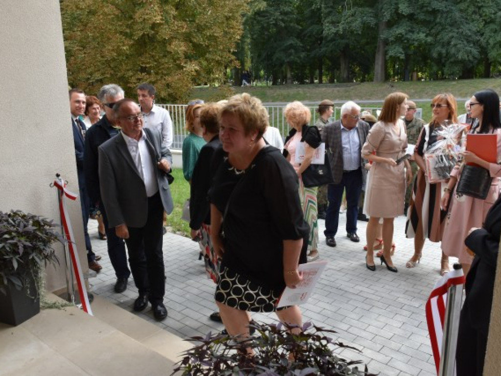 Sandomierska biblioteka w nowej odsłonie. W weekend zaprasza mieszkańców na ciekawe wydarzenia i wspólne świętowanie [zdjęcia]