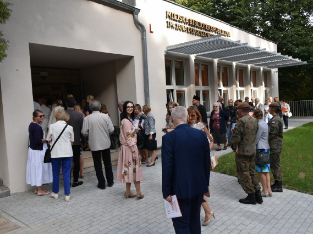 Sandomierska biblioteka w nowej odsłonie. W weekend zaprasza mieszkańców na ciekawe wydarzenia i wspólne świętowanie [zdjęcia]