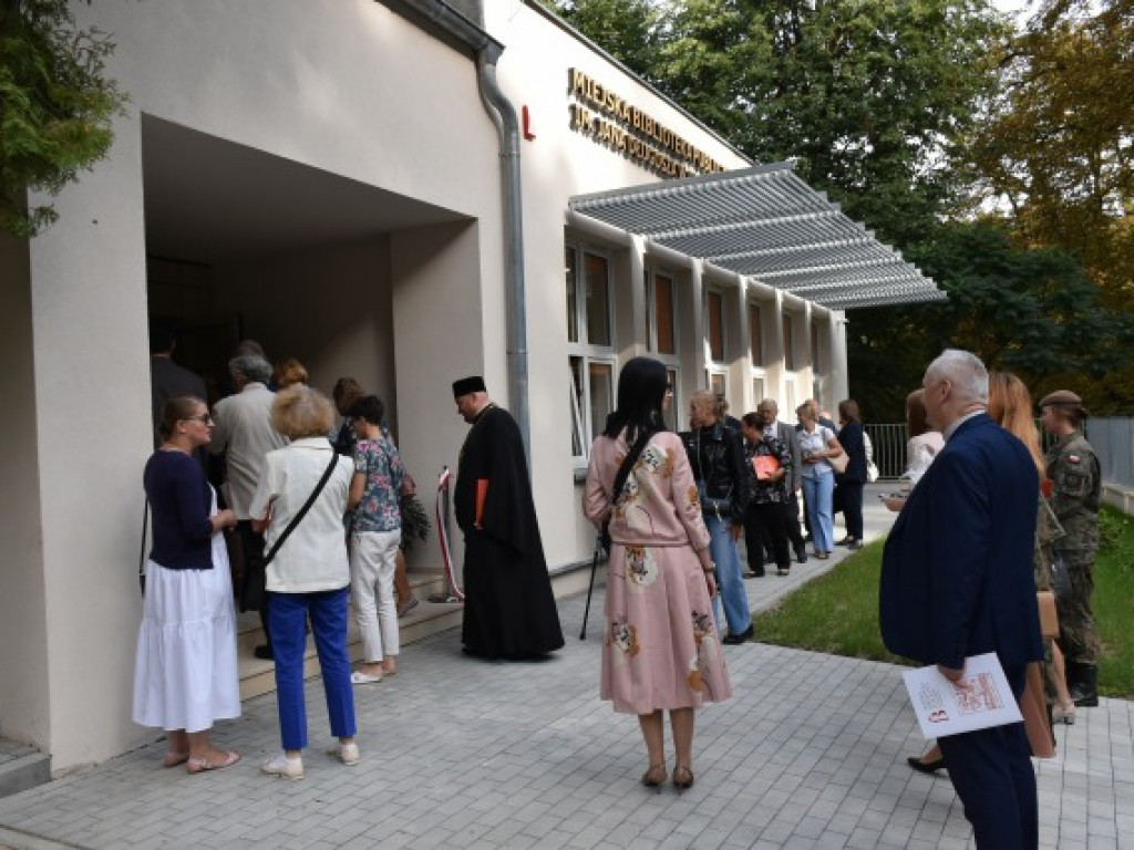 Sandomierska biblioteka w nowej odsłonie. W weekend zaprasza mieszkańców na ciekawe wydarzenia i wspólne świętowanie [zdjęcia]