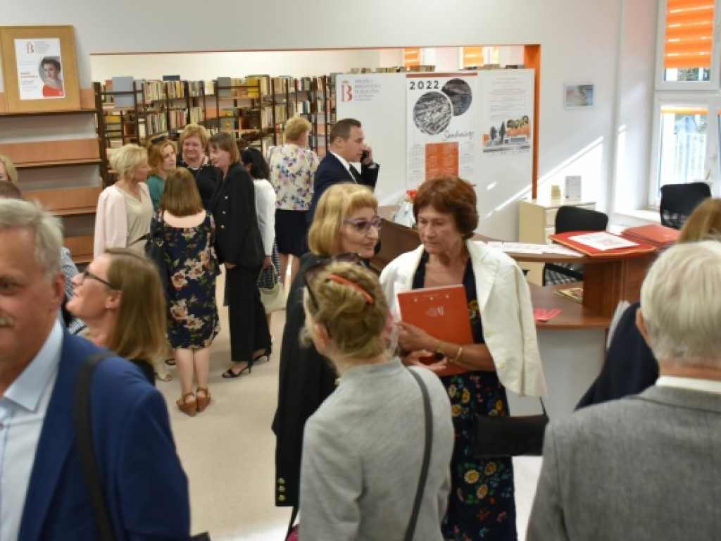 Sandomierska biblioteka w nowej odsłonie. W weekend zaprasza mieszkańców na ciekawe wydarzenia i wspólne świętowanie [zdjęcia]