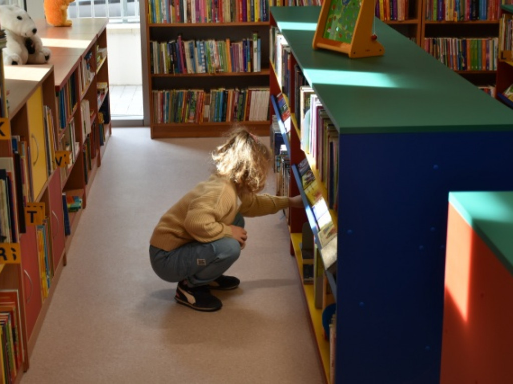 Sandomierska biblioteka w nowej odsłonie. W weekend zaprasza mieszkańców na ciekawe wydarzenia i wspólne świętowanie [zdjęcia]