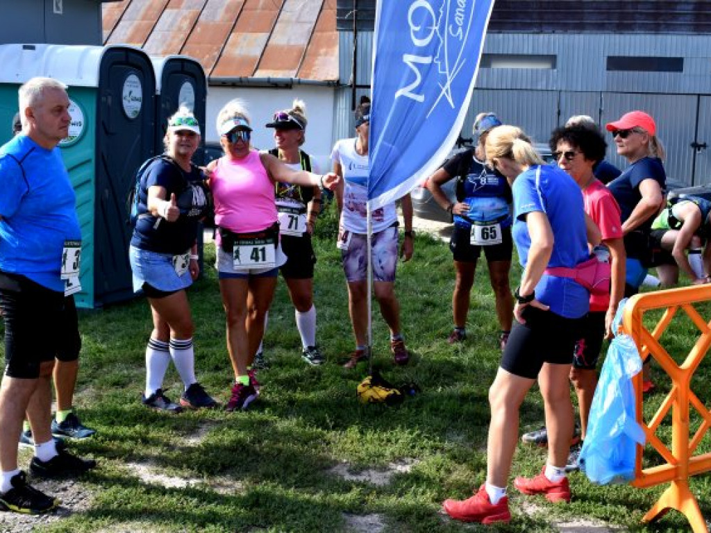 Zawodnicy z całego kraju na II Festiwalu Biegowym Sandomierskim Szlakiem Winiarskim [zdjęcia]