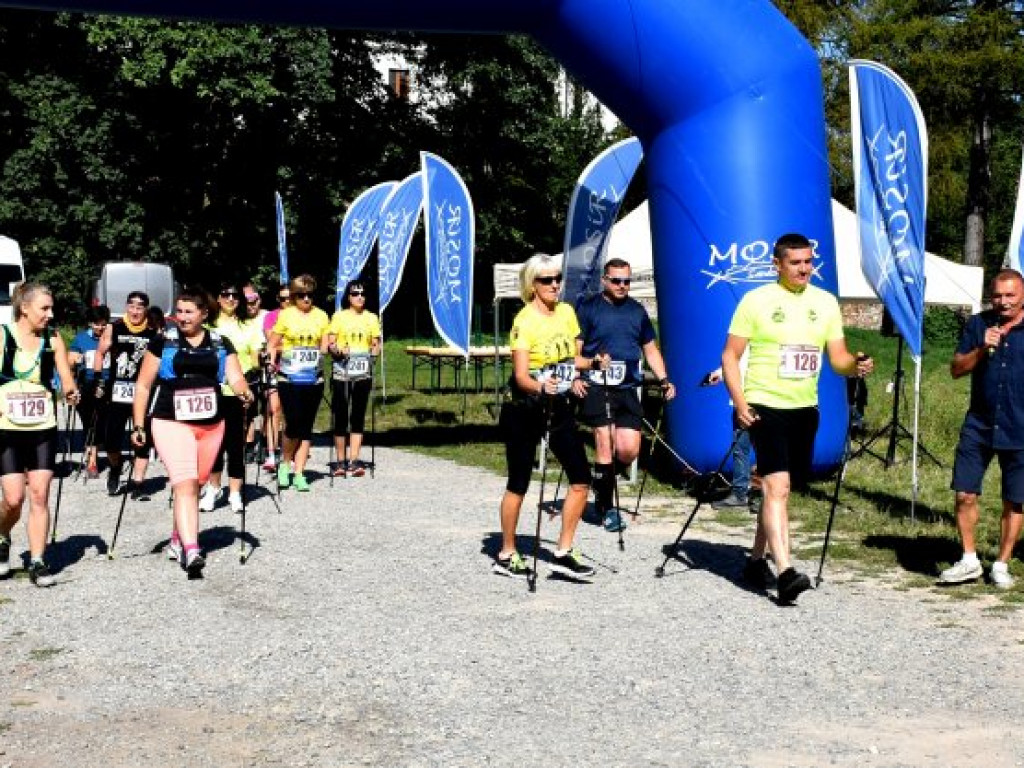 Zawodnicy z całego kraju na II Festiwalu Biegowym Sandomierskim Szlakiem Winiarskim [zdjęcia]
