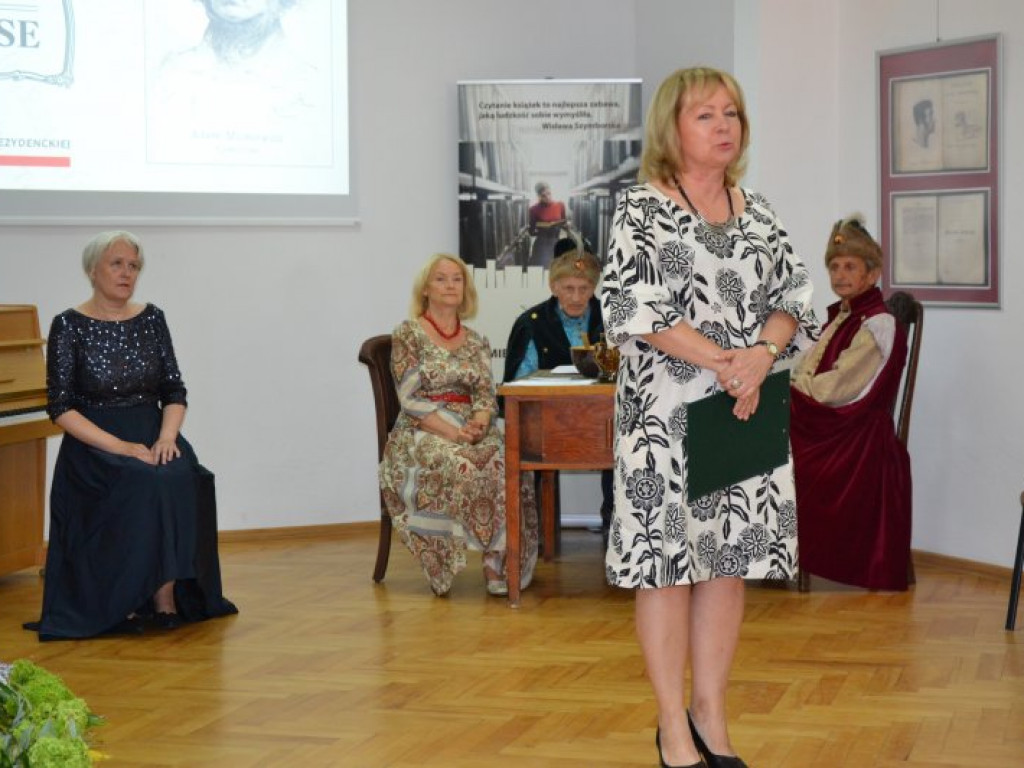 Narodowe Czytanie w tarnobrzeskiej bibliotece [zdjęcia]
