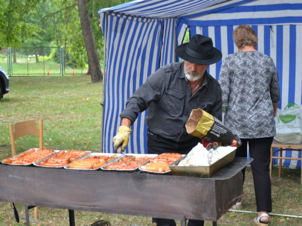 Dominikanie z Tarnobrzega świętowali razem z mieszkańcami miasta urodziny parafii [zdjęcia]