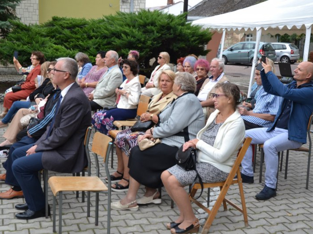 Dominikanie z Tarnobrzega świętowali razem z mieszkańcami miasta urodziny parafii [zdjęcia]