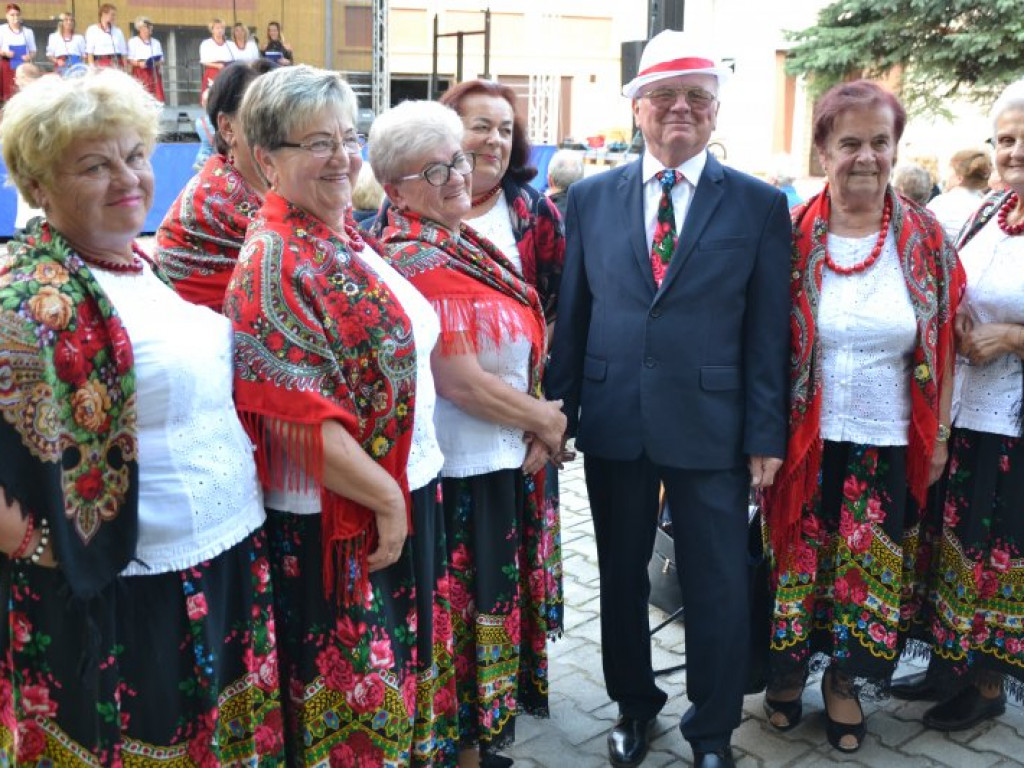 Dominikanie z Tarnobrzega świętowali razem z mieszkańcami miasta urodziny parafii [zdjęcia]
