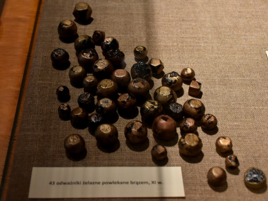 W sandomierskim Muzeum Diecezjalnym zaprezentowano średniowieczny skarb [zdjęcia]