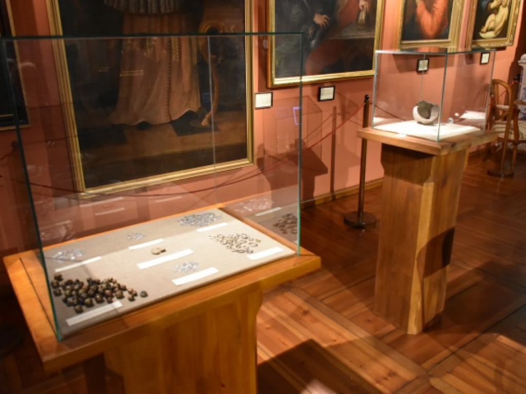 W sandomierskim Muzeum Diecezjalnym zaprezentowano średniowieczny skarb [zdjęcia]