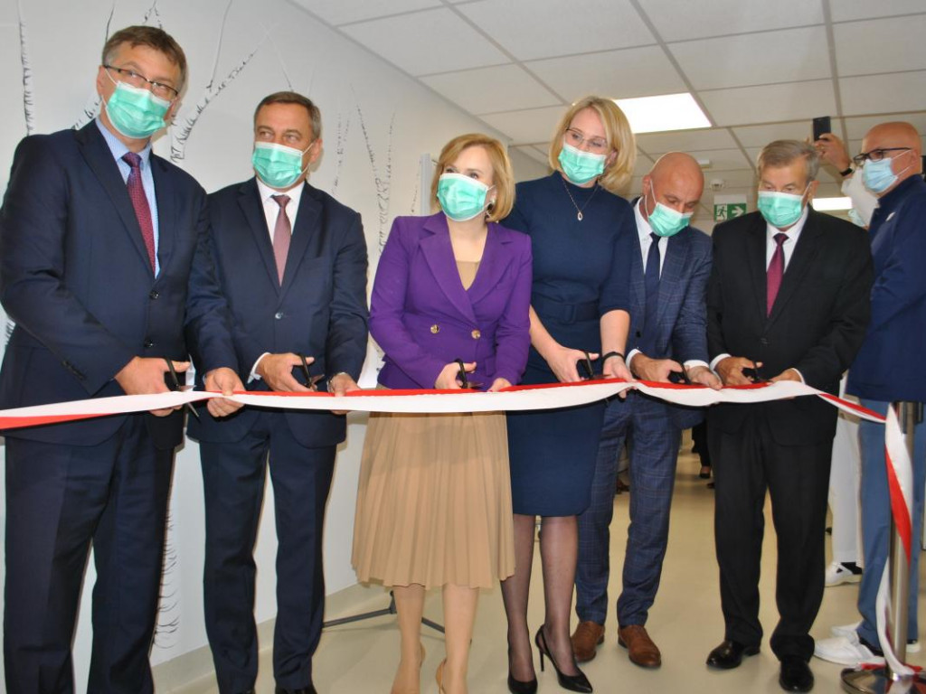 Nowoczesny blok porodowy otwarto w staszowskim szpitalu [zdjęcia] [video]