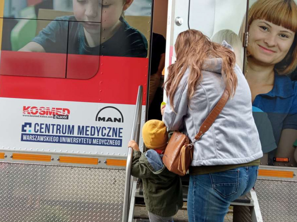 Ogromny sukces akcji Fundacji Ronalda McDonalda w Osieku. Przebadano 80 dzieci [zdjęcia]