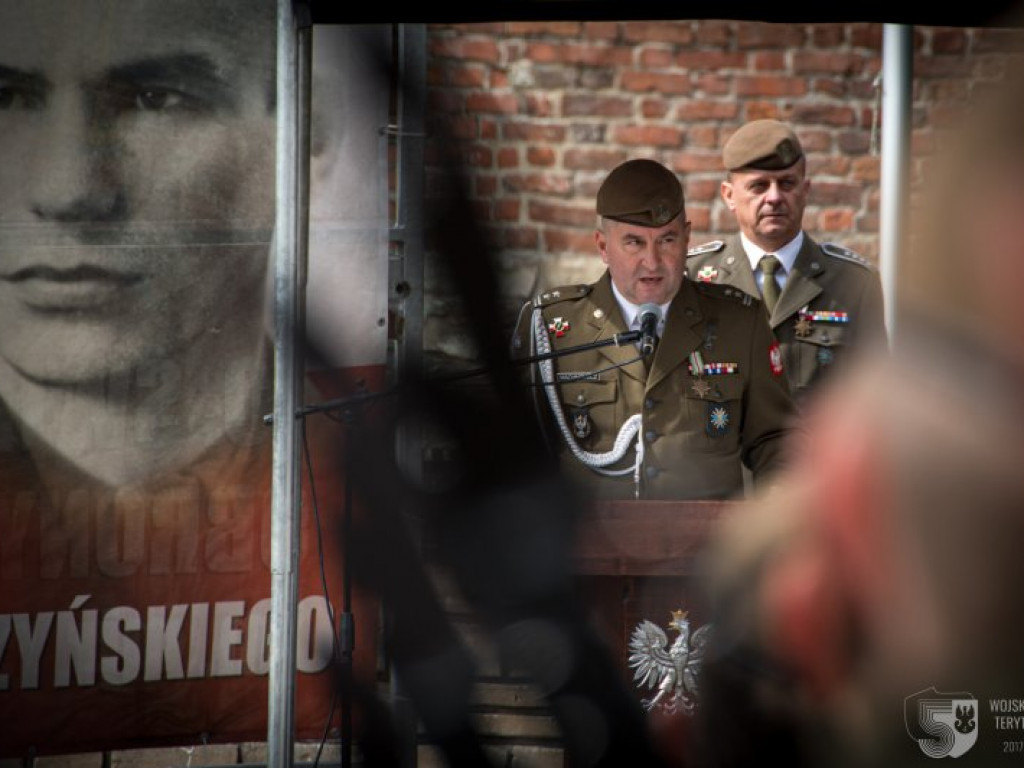 Terytorialsi ślubowali na Starówce w Sandomierzu [zdjęcia]