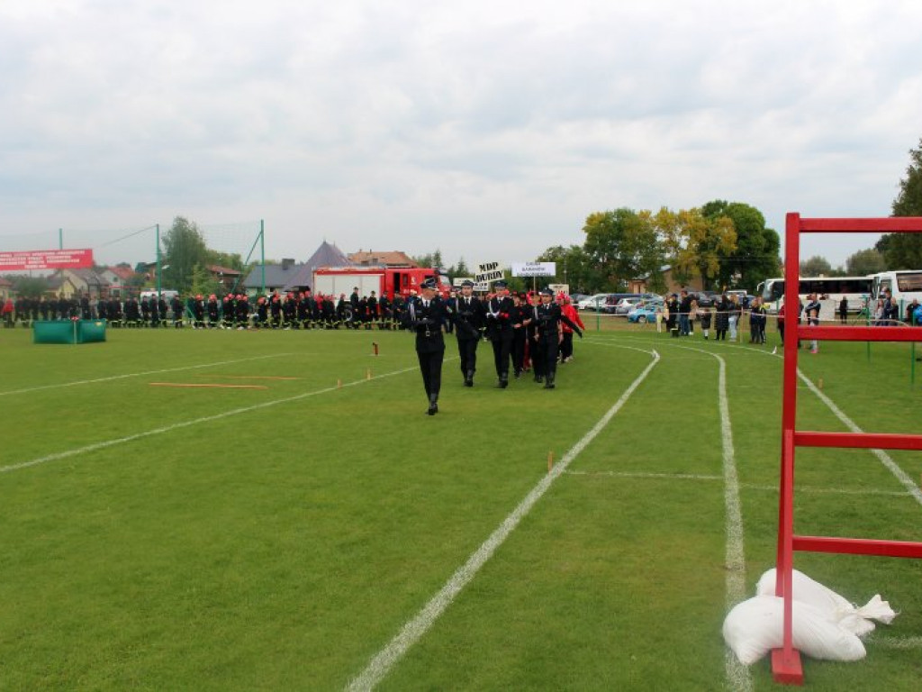 Strażacy rywalizowali w zawodach powiatowych w Trześni [zdjęcia]