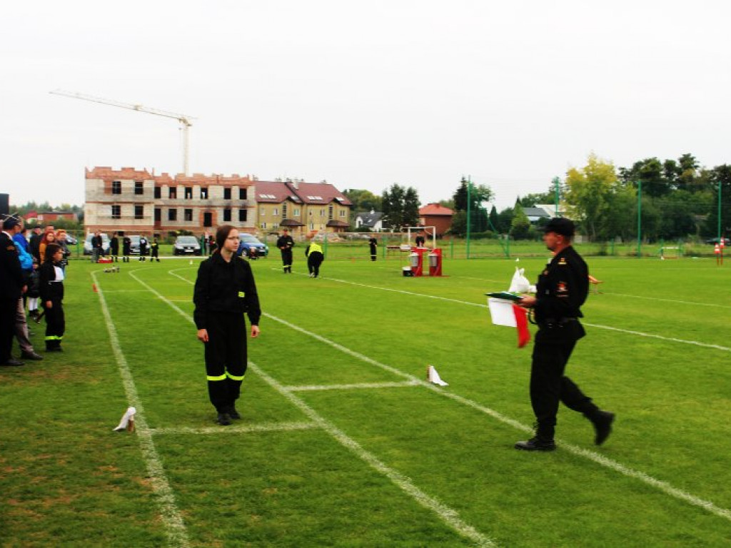 Strażacy rywalizowali w zawodach powiatowych w Trześni [zdjęcia]