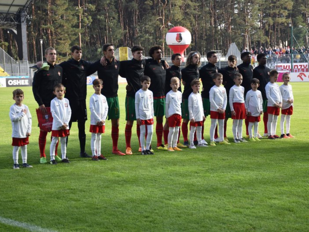 Polska pokonała Portugalię w meczu reprezentacji U20 rozgrywanym w Stalowej Woli [zdjęcia]