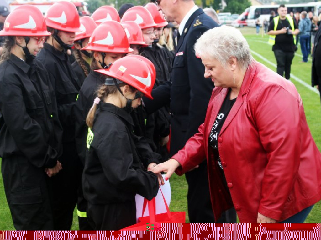 Polska pokonała Portugalię w meczu reprezentacji U20 rozgrywanym w Stalowej Woli [zdjęcia]