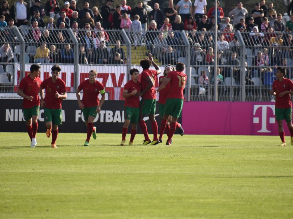 Polska pokonała Portugalię w meczu reprezentacji U20 rozgrywanym w Stalowej Woli [zdjęcia]