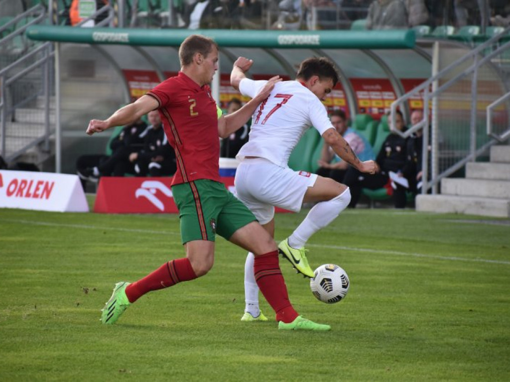 Polska pokonała Portugalię w meczu reprezentacji U20 rozgrywanym w Stalowej Woli [zdjęcia]