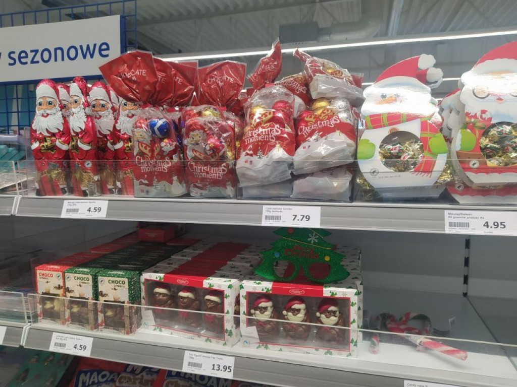 W tarnobrzeskim markecie mamy już... Święta Bożego Narodzenia [zdjęcia]