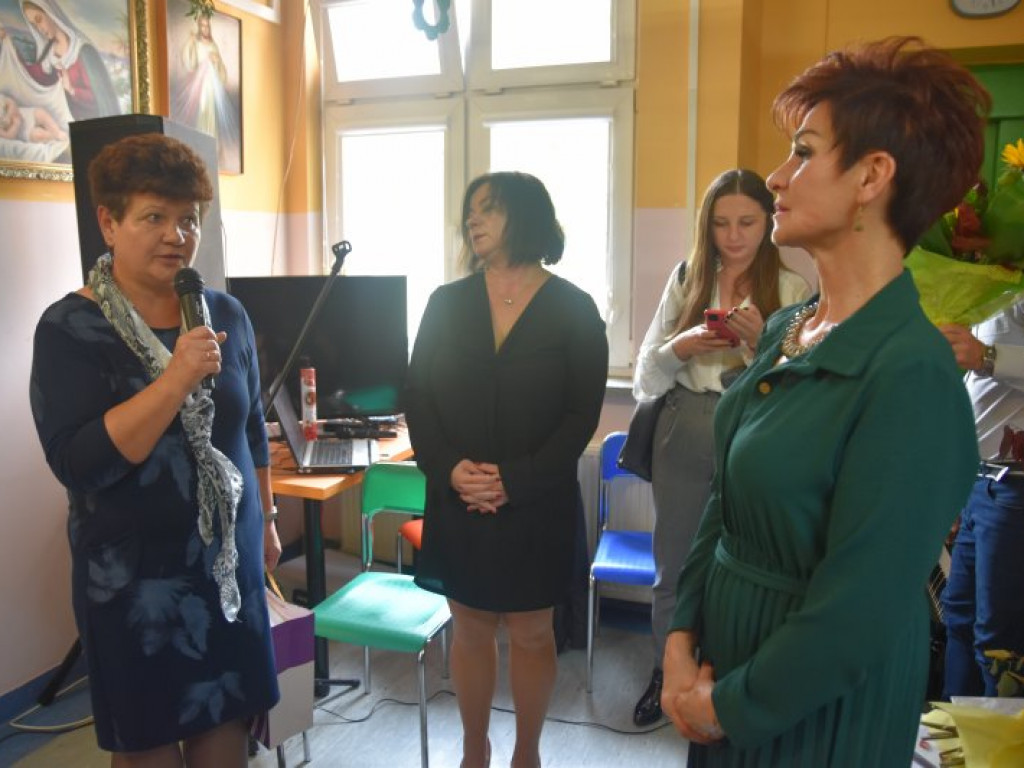 Barbara Zych, wieloletnia kierownik ZPO w Tarnobrzegu, przeszła na emeryturę. Uroczyste pożegnanie [zdjęcia]