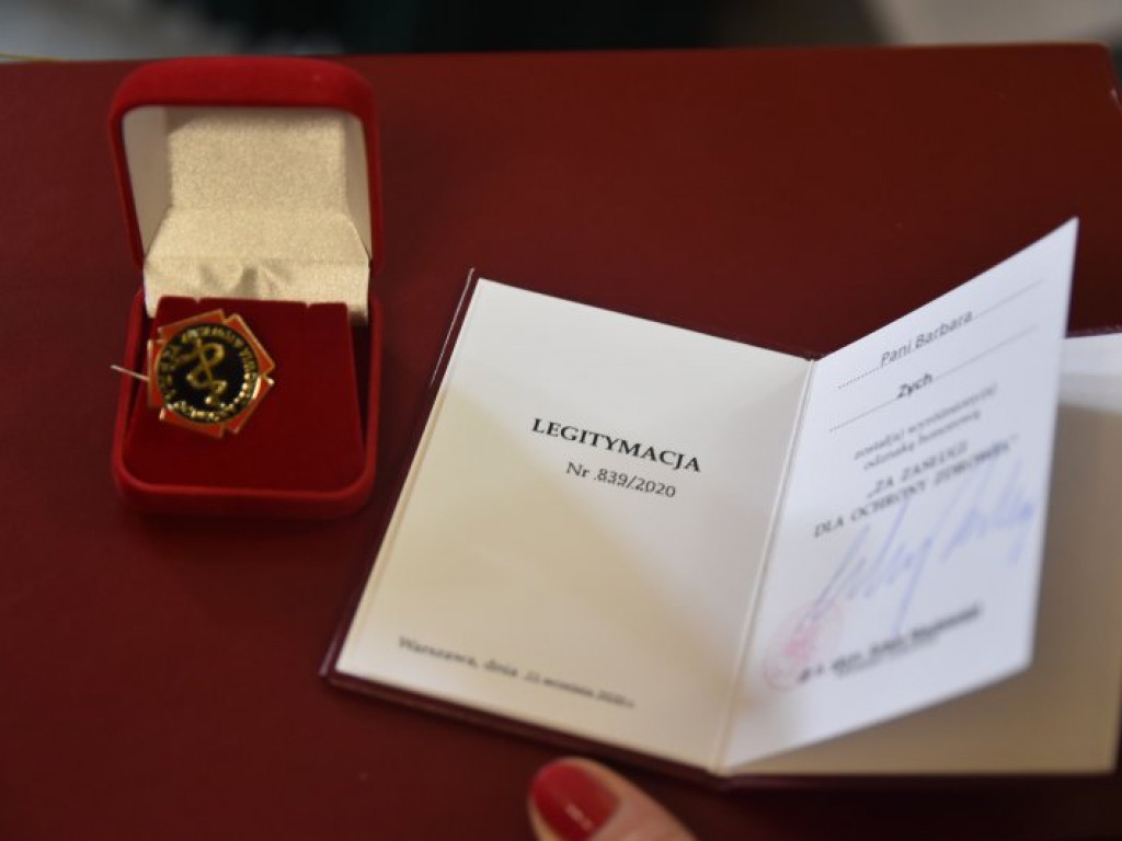 Barbara Zych, wieloletnia kierownik ZPO w Tarnobrzegu, przeszła na emeryturę. Uroczyste pożegnanie [zdjęcia]