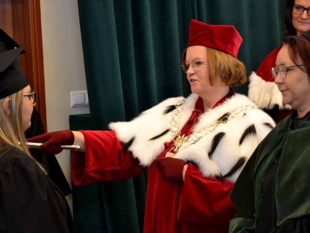 Gaudeamus igitur w tarnobrzeskiej Państwowej Uczelni Zawodowej [zdjęcia]