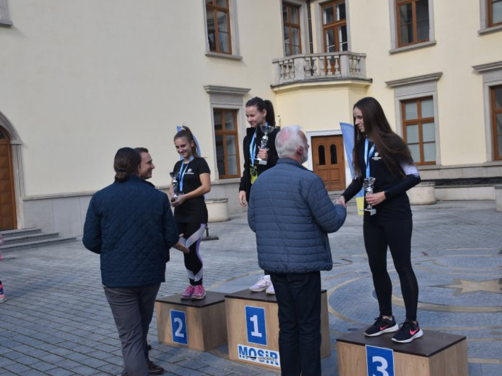 Setki uczestników wzięły udział w biegowych imprezach w Tarnobrzegu [zdjęcia]