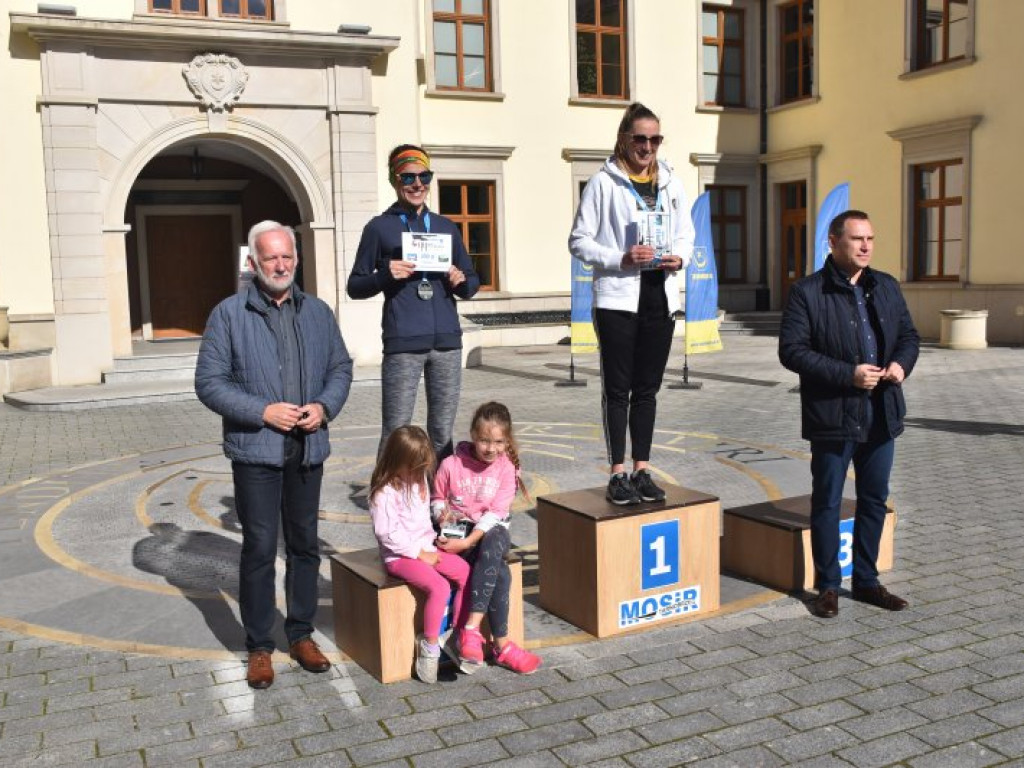 Setki uczestników wzięły udział w biegowych imprezach w Tarnobrzegu [zdjęcia]