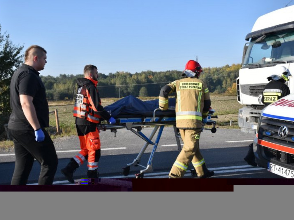 Wypadek na DK9 w Chmielowie - nowe zdjęcia i nagranie wideo z miejsca zdarzenia