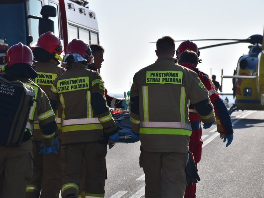 Wypadek na DK9 w Chmielowie - nowe zdjęcia i nagranie wideo z miejsca zdarzenia