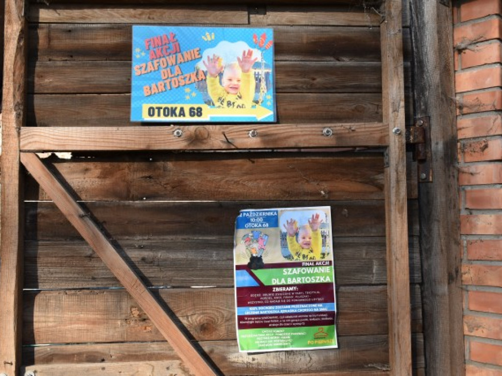 Awantura pod stadionem w Tarnobrzegu. Kibice z Olsztyna zaatakowali fanów Siarki [zdjęcia]