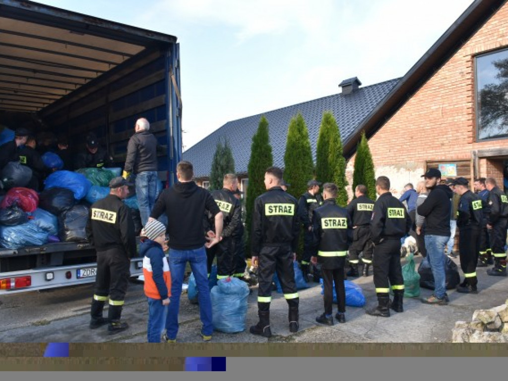 Siarka Tarnobrzeg straciła bramkę w ostatnich minutach spotkania i przegrała ze Stomilem [zdjęcia]
